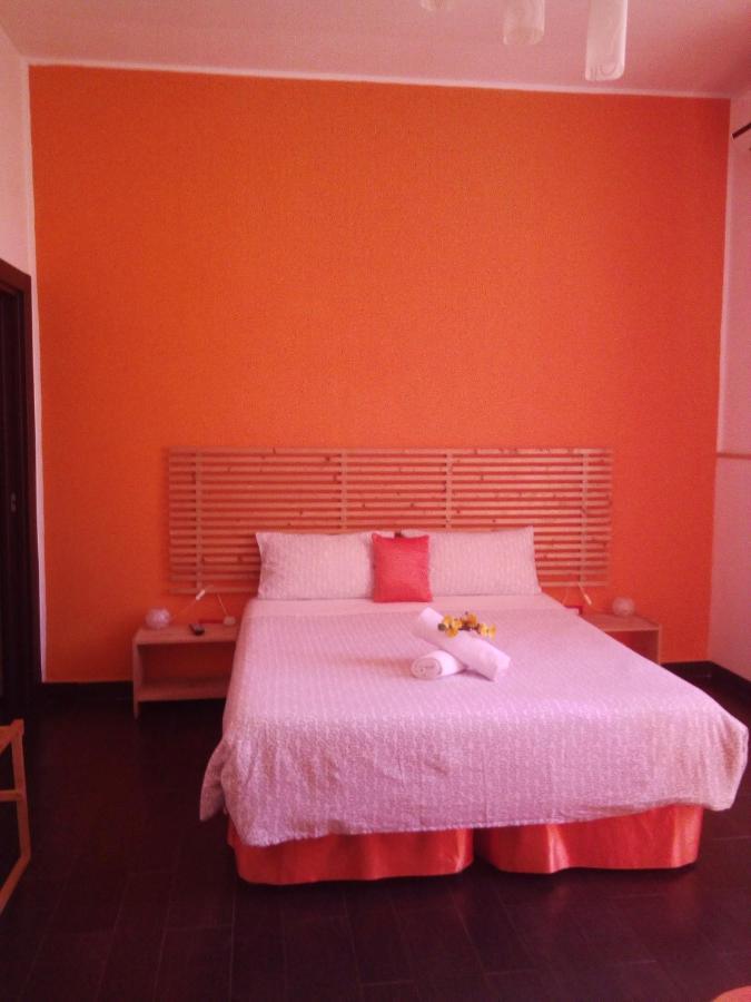 B&B Scirocco D'Africa Catania-Fontanarossai nemzetközi repülőtér Kültér fotó